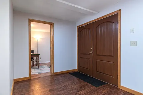 156 Sherwood Circle Brattleboro VT 05301
