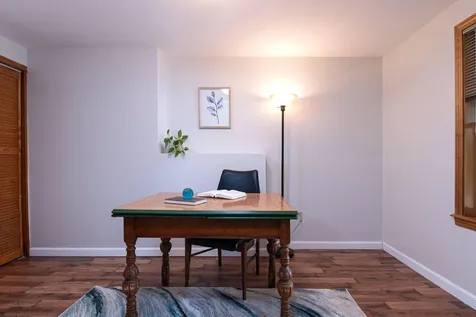 156 Sherwood Circle Brattleboro VT 05301