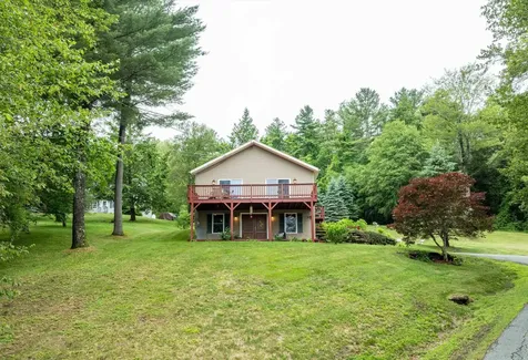 156 Sherwood Circle Brattleboro VT 05301