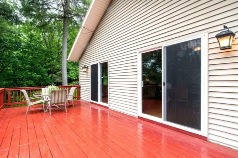156 Sherwood Circle Brattleboro VT 05301