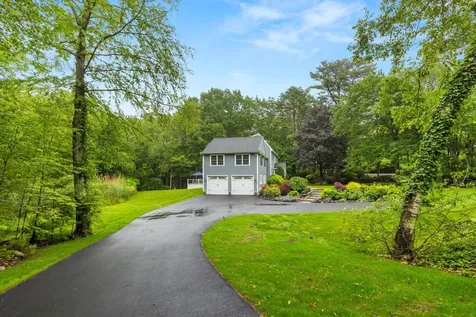 23 Rockrimmon Road North Hampton NH 03862