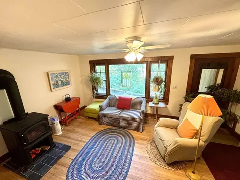 85 Crosby Street Brattleboro VT 05301