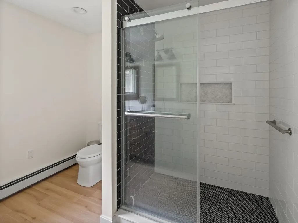 16 Sutton Place Charlotte VT 05445