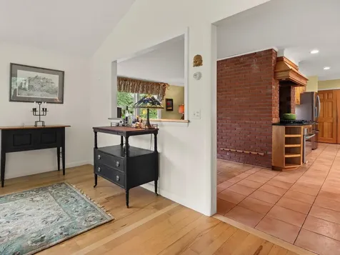 16 Sutton Place Charlotte VT 05445