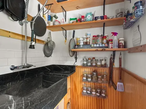 16 Sutton Place Charlotte VT 05445