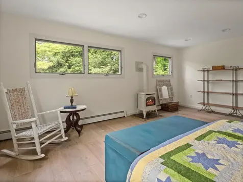 16 Sutton Place Charlotte VT 05445