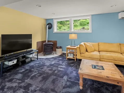 16 Sutton Place Charlotte VT 05445