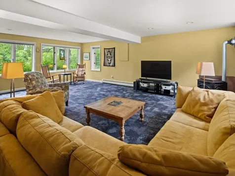 16 Sutton Place Charlotte VT 05445