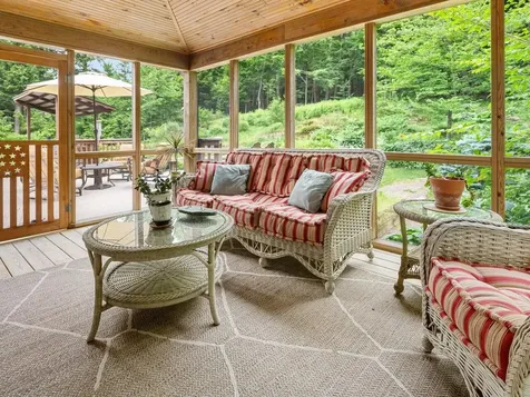 16 Sutton Place Charlotte VT 05445