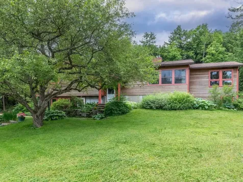 16 Sutton Place Charlotte VT 05445
