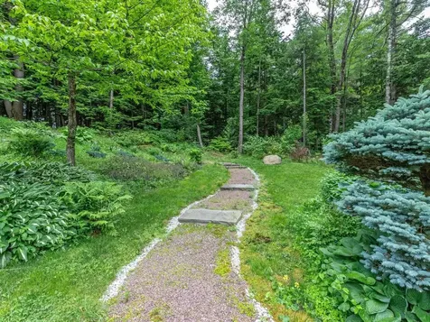 16 Sutton Place Charlotte VT 05445