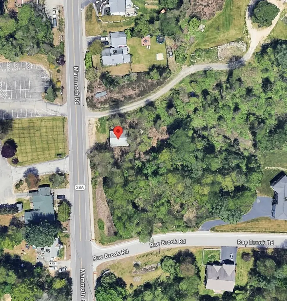 19 Mammoth Road Hooksett NH 03106