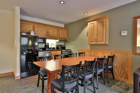 228 East Mountain Road Killington VT 05751