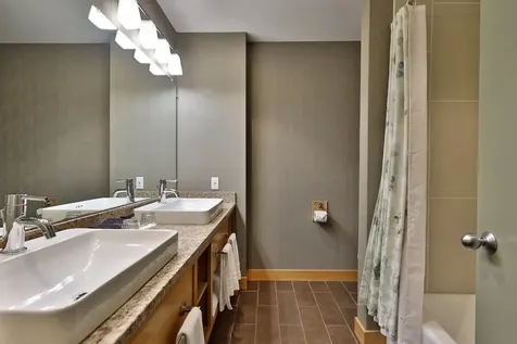 228 East Mountain Road Killington VT 05751