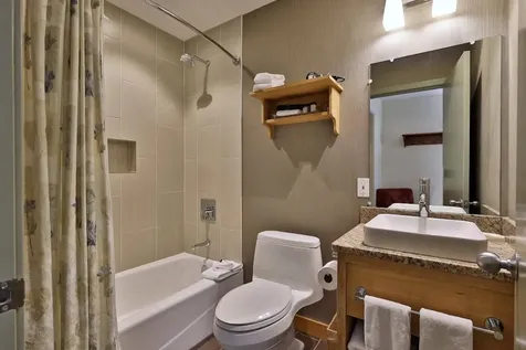 228 East Mountain Road Killington VT 05751