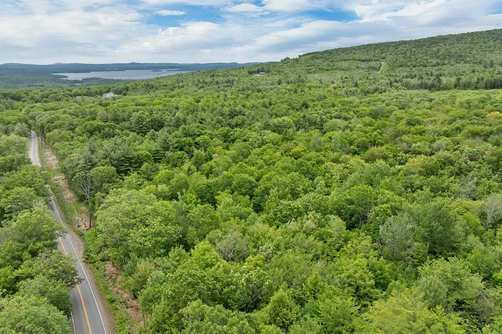 1263 Cherry Valley Road Gilford NH 03249