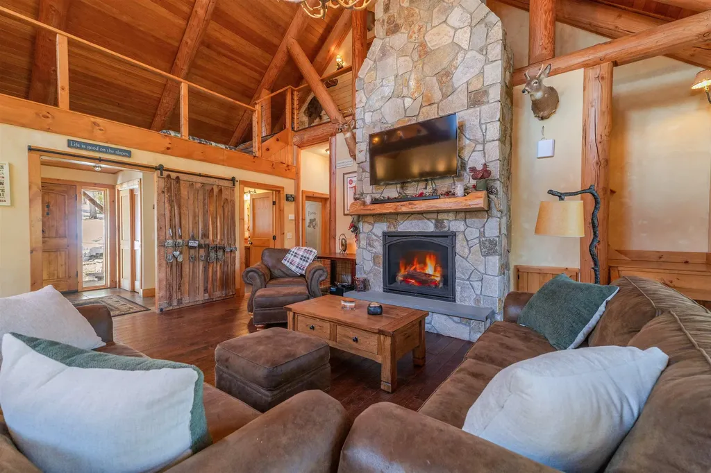 11 Corriveau Way Wilmington VT 05360