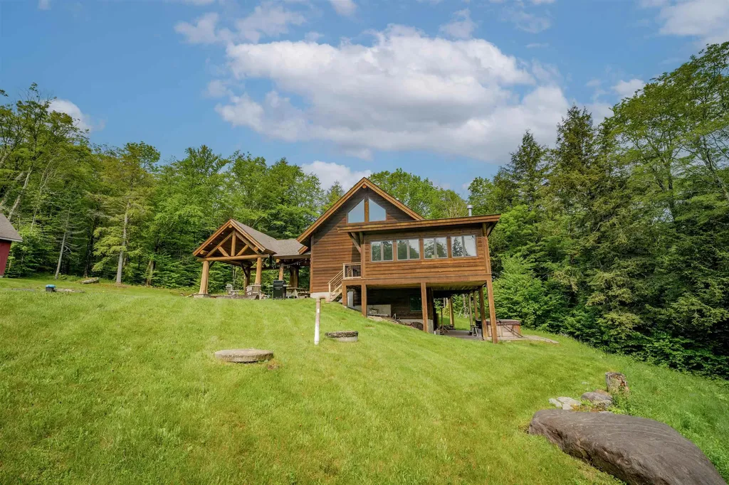 11 Corriveau Way Wilmington VT 05360
