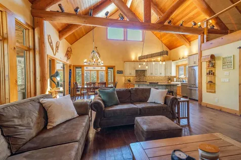 11 Corriveau Way Wilmington VT 05360