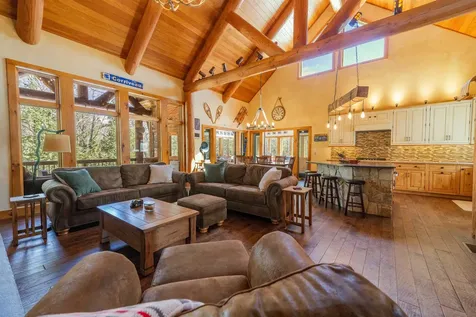 11 Corriveau Way Wilmington VT 05360