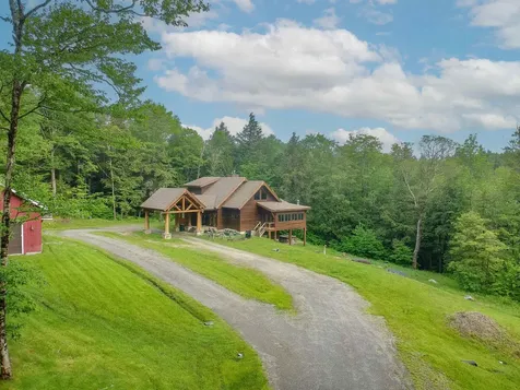 11 Corriveau Way Wilmington VT 05360