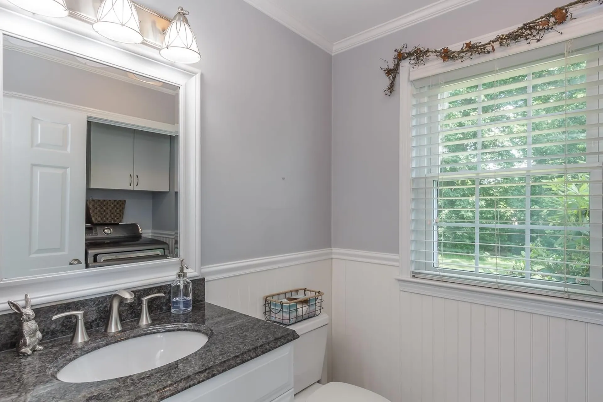 38 Naticook Avenue Litchfield NH 03052