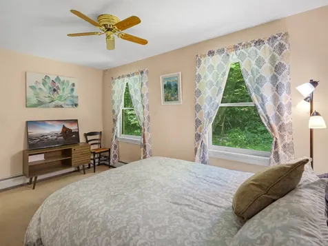 133 Dorr Drive Rutland City VT 05701