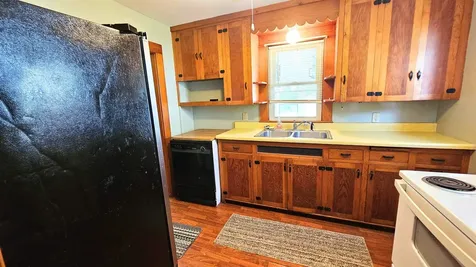 20 Smith Street Springfield VT 05156