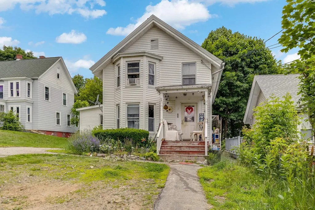 8 Myrtle Street Somersworth NH 03878