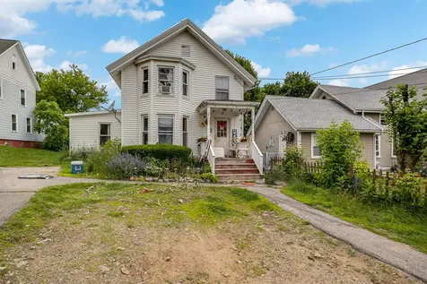 8 Myrtle Street Somersworth NH 03878