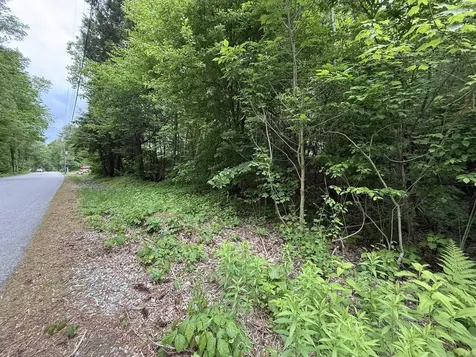 23 Wood Lane Hollis NH 03049