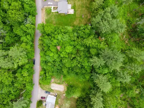 23 Wood Lane Hollis NH 03049