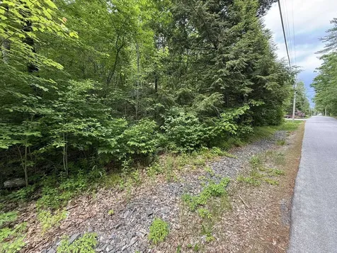 23 Wood Lane Hollis NH 03049