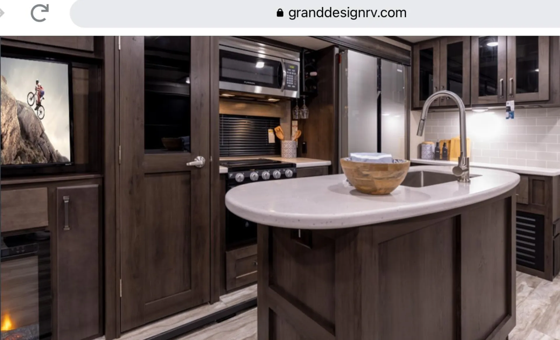 6493 Hurricane Road Norton VT 05907