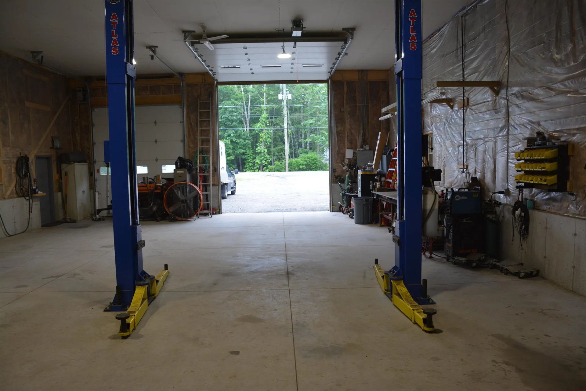 26 Chester Road Raymond NH 03077