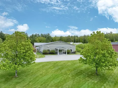 359 Hounsell Avenue Gilford NH 03249