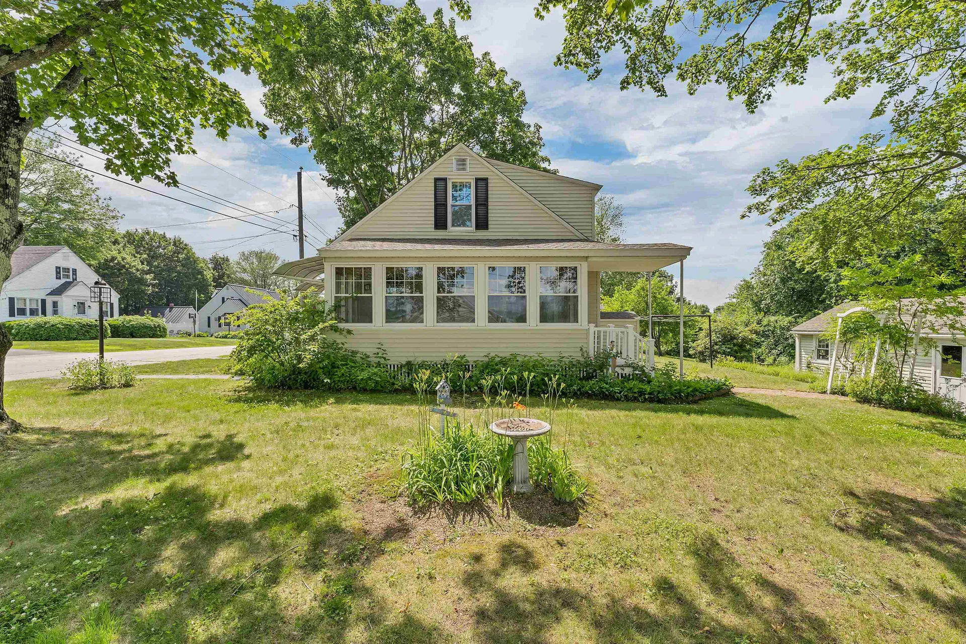 18 Cross Street Allenstown NH 03275