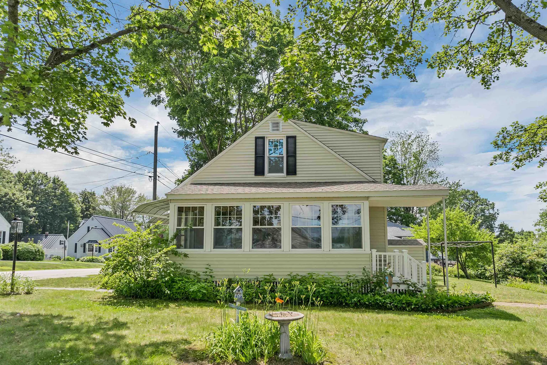 18 Cross Street Allenstown NH 03275