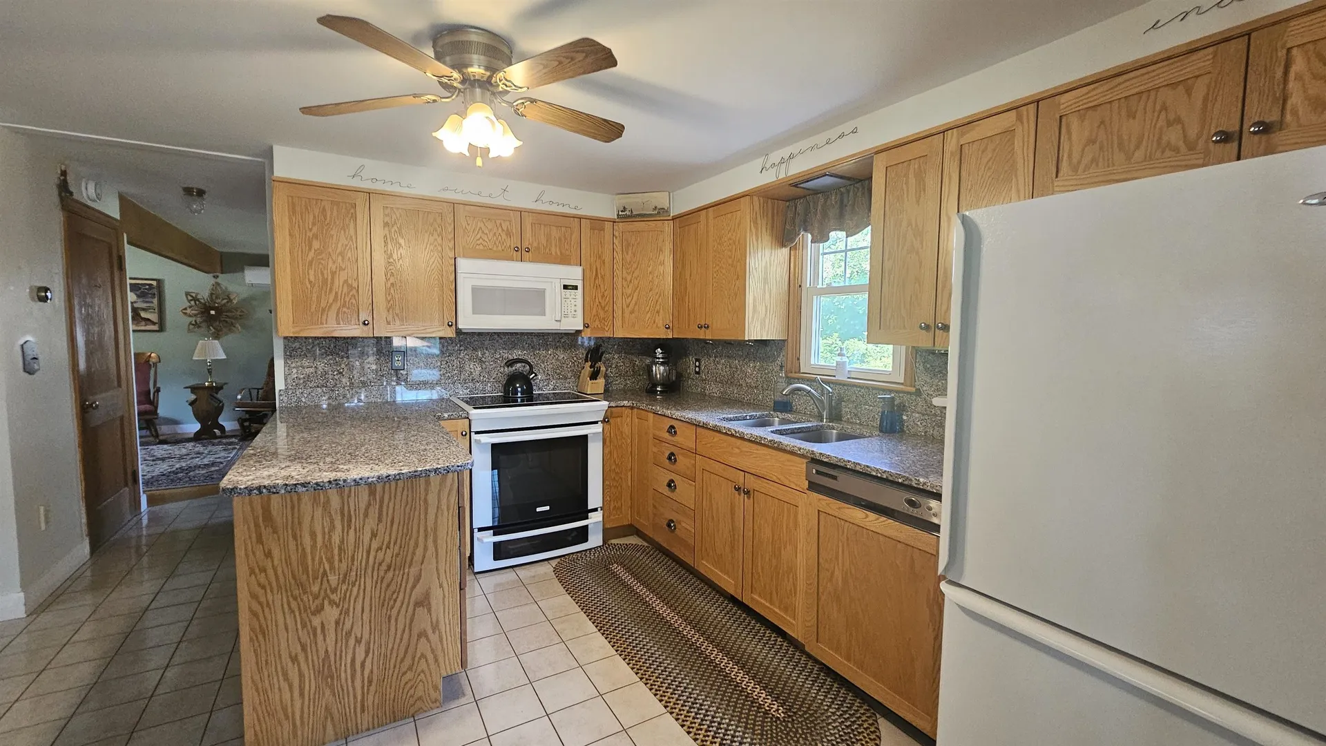 18 Cross Street Allenstown NH 03275