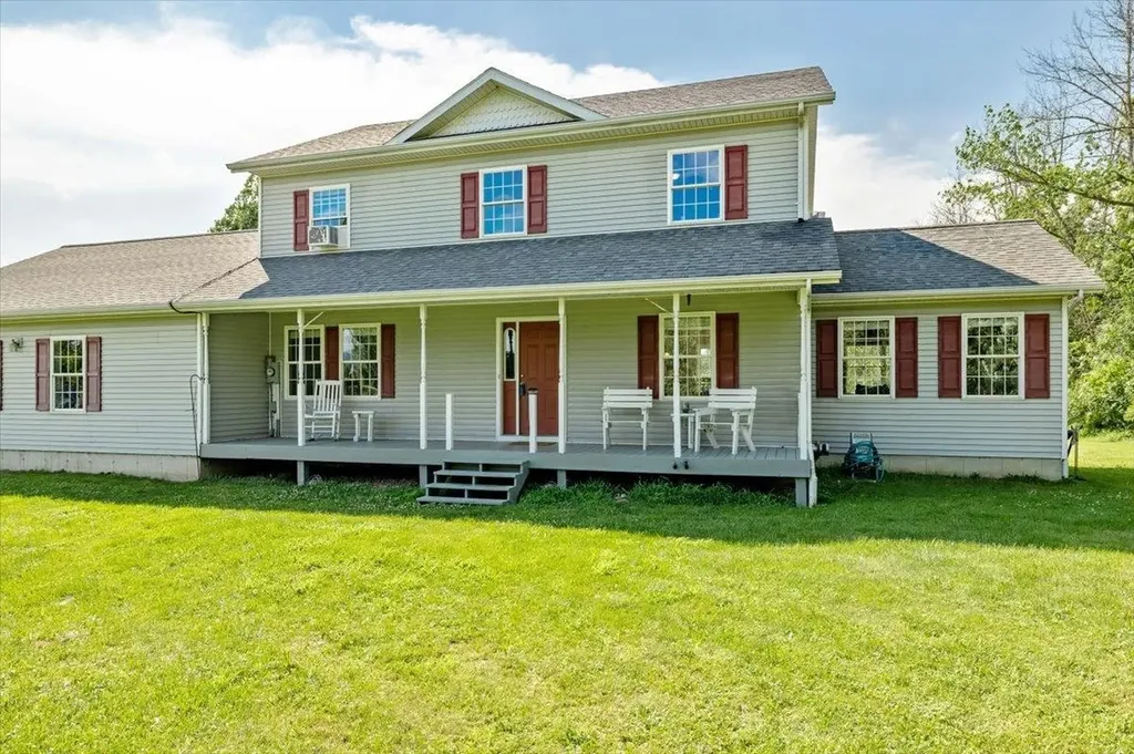 1423 Brigham Road St. Albans Town VT 05478