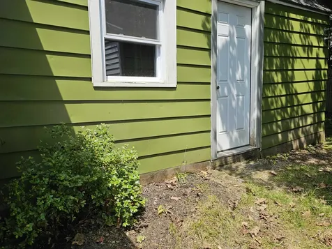 42 Upper Knight Street Keene NH 03431