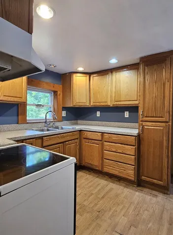 42 Upper Knight Street Keene NH 03431