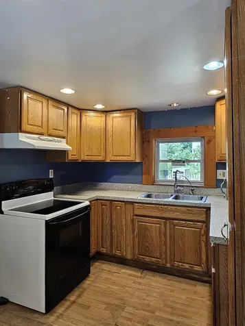 42 Upper Knight Street Keene NH 03431