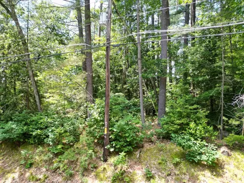60 Walnut Hill Road Derry NH 03038