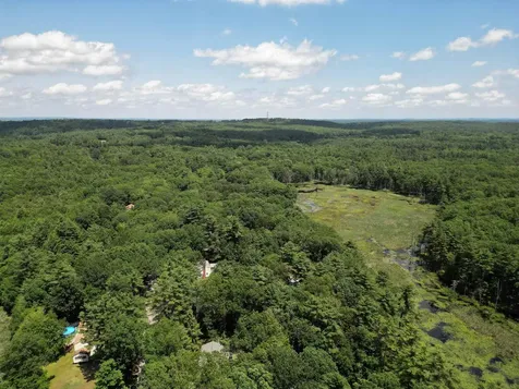 60 Walnut Hill Road Derry NH 03038