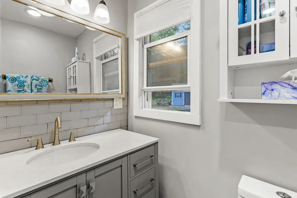 241 Bean Road Moultonborough NH 03226