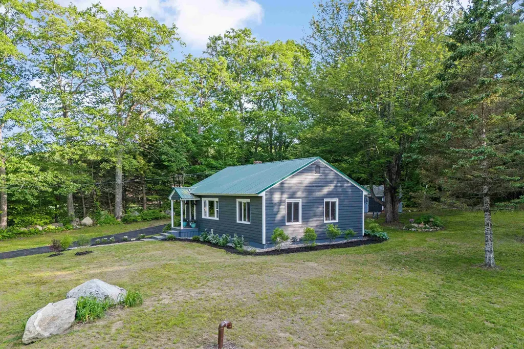 241 Bean Road Moultonborough NH 03226