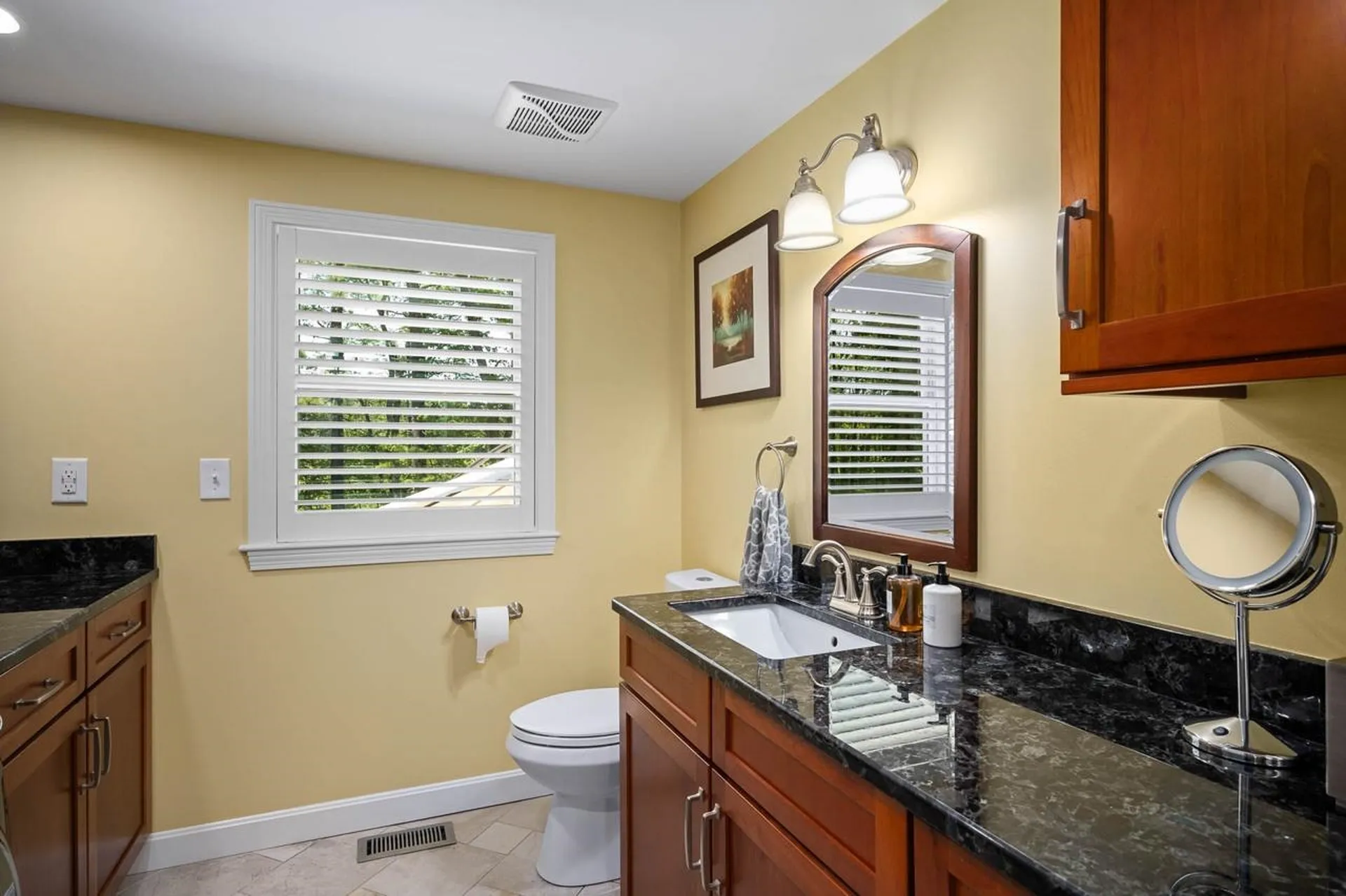 7 Dearborn Lane Bedford NH 03110