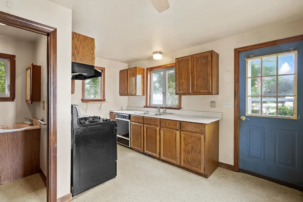 46 Porter Street Manchester NH 03103