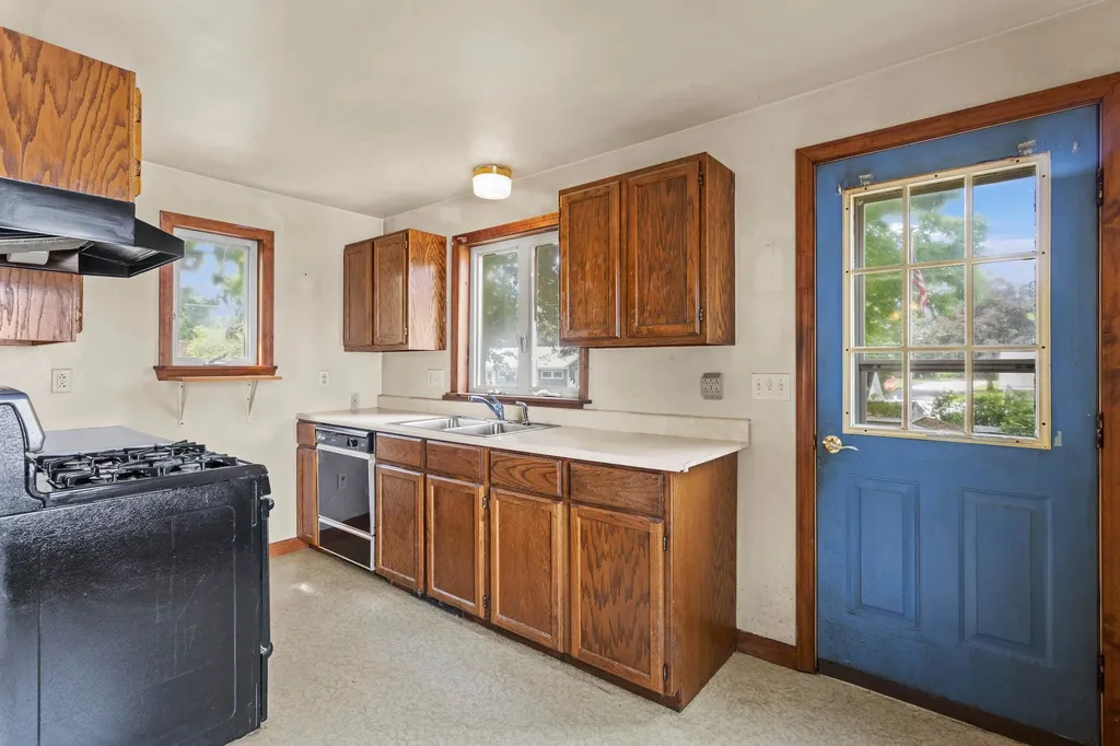 46 Porter Street Manchester NH 03103